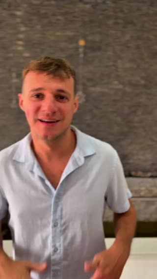 Matt explaining the habits quiz